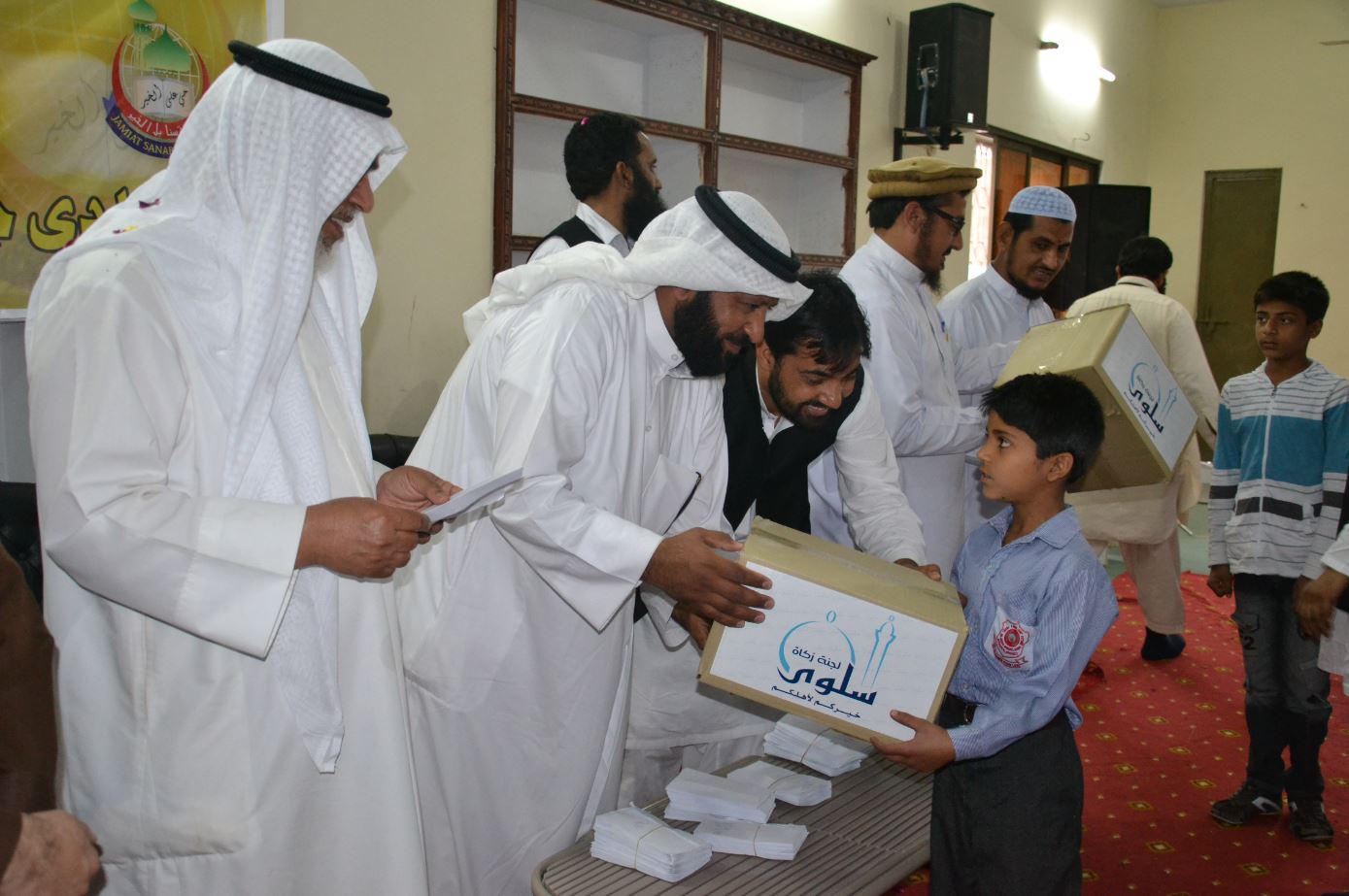 كفالة الأيتام-لجنة زكاة سلوى