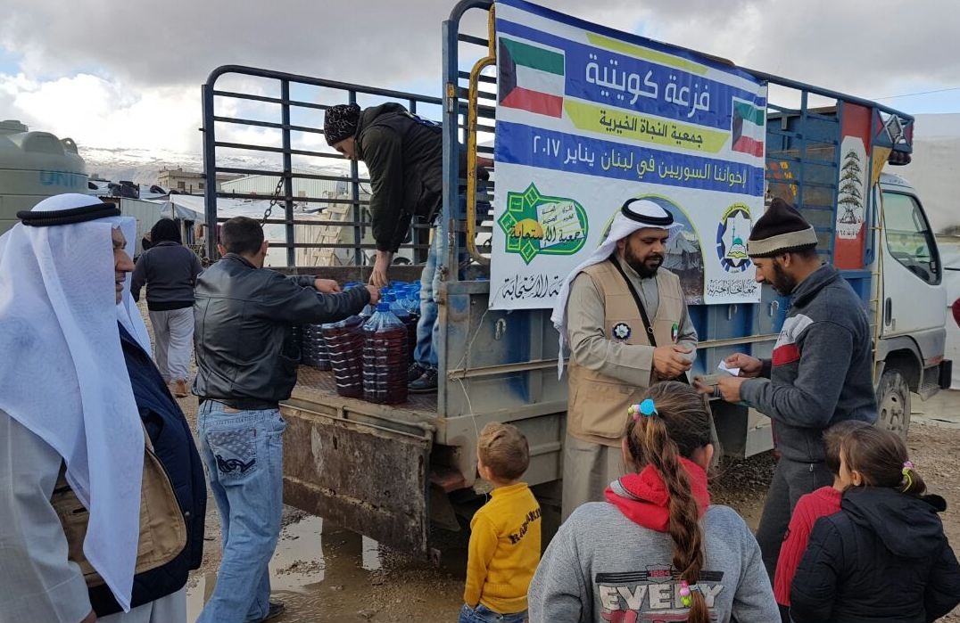 إغاثة اللاجئين السوريين
