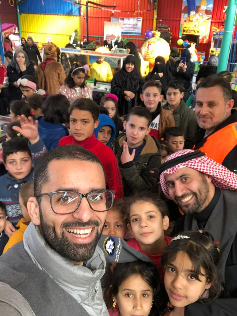 الرويشد مع الأيتام السوريين قبل أزمة كورونا