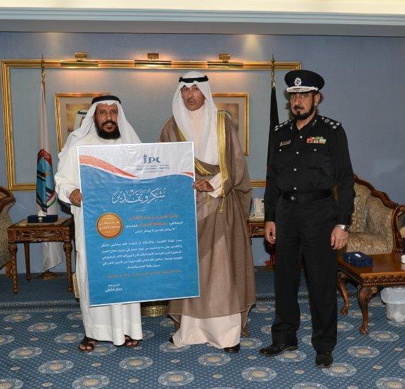 منيف العجمي ومحافظ الأحمدي